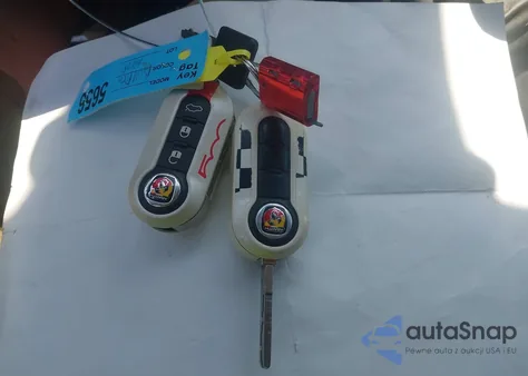 2014 Fiat 500 Abarth z USA, uszkodzony, nr VIN 3C3CFFFH0ET240076